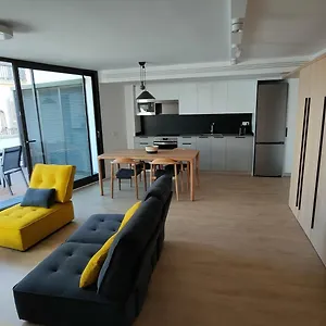 Rutlla 10 , Girona Spain